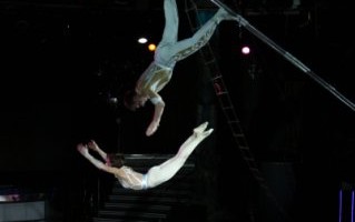 Aerial act Duo. Loping Artist — 0149